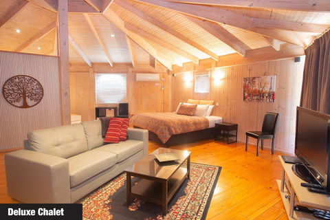 Grampians Chalets - Holiday Adelaide 3