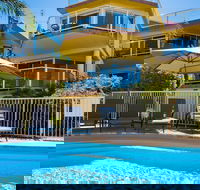 Baywatch Luxury Apartments - Holiday Adelaide