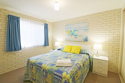 Capri Apartments - Holiday Adelaide 5