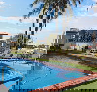 Capri Apartments - Holiday Adelaide