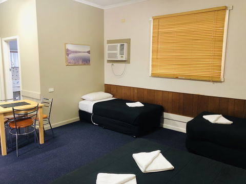 Horsham Motel - Holiday Adelaide 4