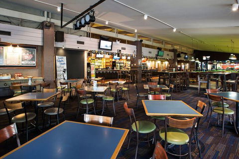 Burvale Hotel - Holiday Adelaide 7