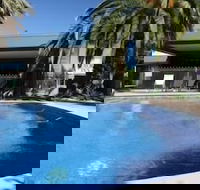 Golden Leaf Motor Inn - Holiday Adelaide