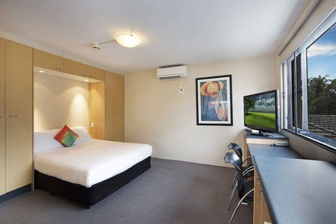 Waldorf Drummoyne Serviced Apartments - Holiday Adelaide 1