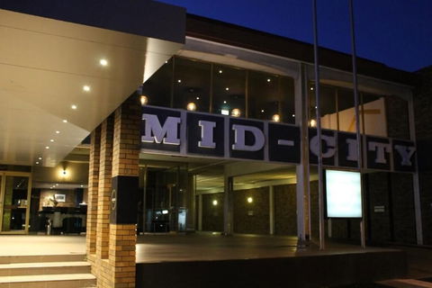 Mid City Ballarat - Holiday Adelaide 0