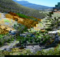 Hillside Bed  Breakfast - Holiday Adelaide
