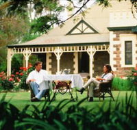 The Lodge Country House - Holiday Adelaide