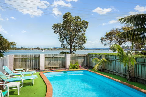 Beach Street Apartments - Holiday Adelaide 0