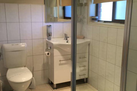 Melton Motor Inn & Apartments - Holiday Adelaide 1