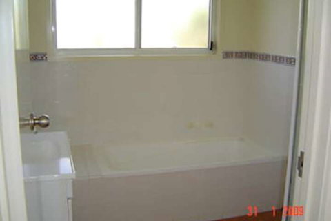 Breeze In Mollymook - Holiday Adelaide 2