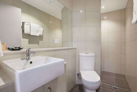 Ramada Suites By Wyndham Zen Quarter Darwin - Holiday Adelaide 4