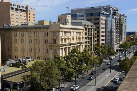 Ibis Styles Adelaide Grosvenor - Holiday Adelaide 3