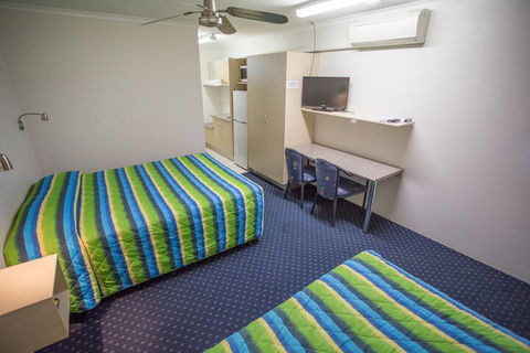 Fourth Avenue Motor Inn - Holiday Adelaide 5