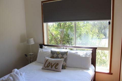 Australian Home Away At East Doncaster Andersons Creek 1 - Holiday Adelaide 6
