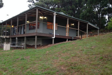 Southern Anchorage Retreat - Holiday Adelaide 2