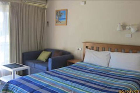 Mollymook Motel - Holiday Adelaide 4
