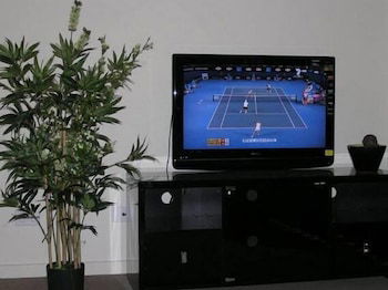 Insaa Serviced Apartments Dandenong - Holiday Adelaide 6