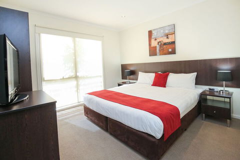 Aquarius Apartments And Cabins - Holiday Adelaide 2