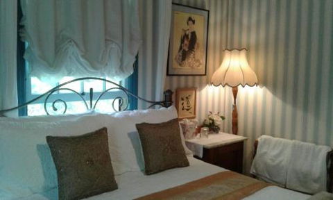 Marys Place B & B - Holiday Adelaide 0