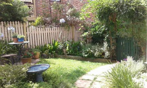 Marys Place B & B - Holiday Adelaide 1