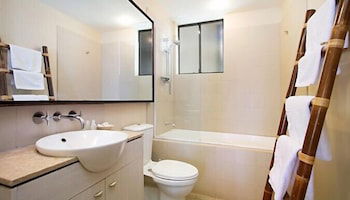 Marine Boutique Apartments - Holiday Adelaide 3