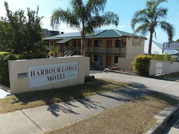 Harbour Lodge Motel Gladstone - Holiday Adelaide 2