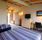Torquay Hotel / Motel - Holiday Adelaide