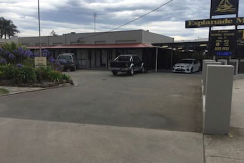 The Esplanade Motel - Holiday Adelaide 0
