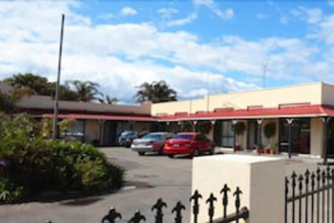 The Esplanade Motel - Holiday Adelaide 2