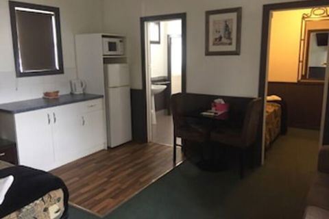 The Esplanade Motel - Holiday Adelaide 6
