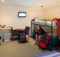 Adventure Backpackers Port Lincoln - Holiday Adelaide