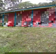 Clare Valley Cabins - Holiday Adelaide