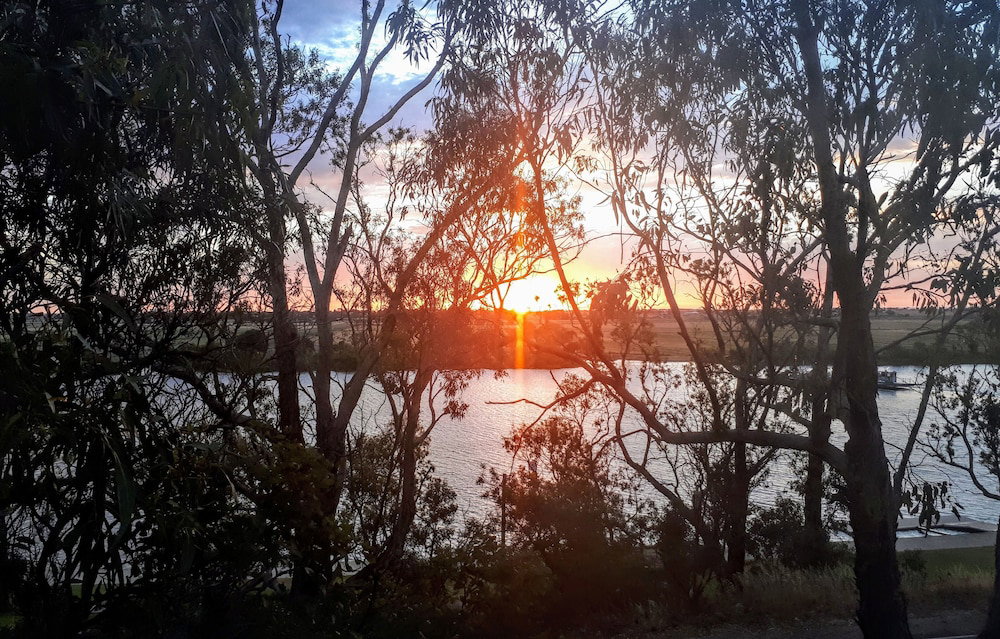  Holiday Adelaide