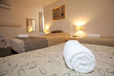 Connells Motel & Serviced Apartments - Holiday Adelaide 5