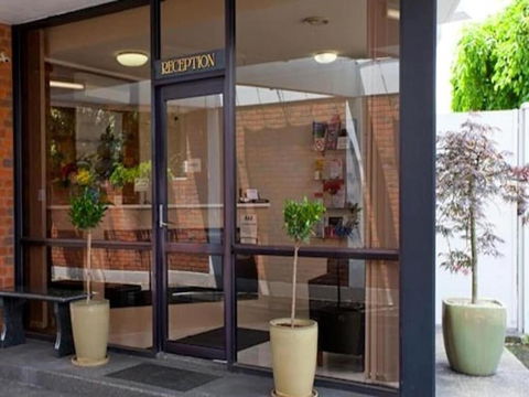 Connells Motel & Serviced Apartments - Holiday Adelaide 2