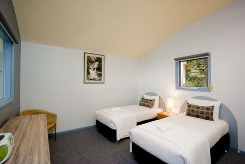 PierView Apartments - Holiday Adelaide 1