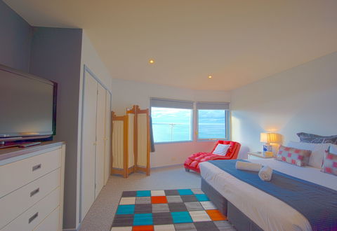 PierView Apartments - Holiday Adelaide 4