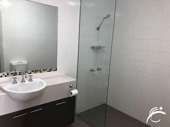 Coro Club Motel - Holiday Adelaide 4
