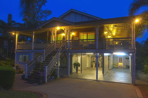 Driftwood Bed And Breakfast - Holiday Adelaide 1