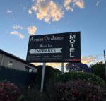 Asters on James Motor Inn - Holiday Adelaide