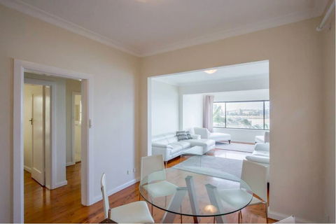 Ultimate Bondi Escape 2 - Holiday Adelaide 4