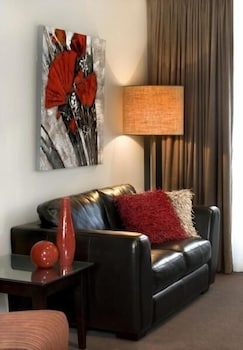 May Park Executive Apartments - Holiday Adelaide 2