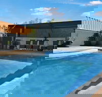 Aaok Moondarra Accommodation Village - Holiday Adelaide