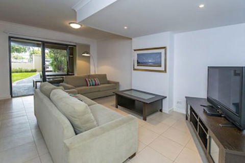 Yallingup Beach Resort - Holiday Adelaide 6