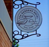 Tea Gardens Hotel - Holiday Adelaide