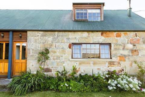 Daisy Bank Cottages - Holiday Adelaide 3