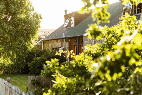 Daisy Bank Cottages - Holiday Adelaide 6