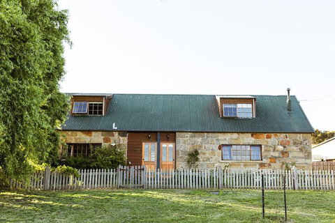 Daisy Bank Cottages - Holiday Adelaide 7