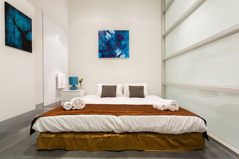 Anchor On Little Collins - Southern - Holiday Adelaide 3