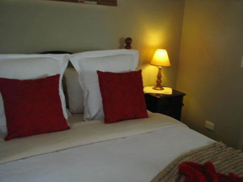Leafield Cottages - Holiday Adelaide 4